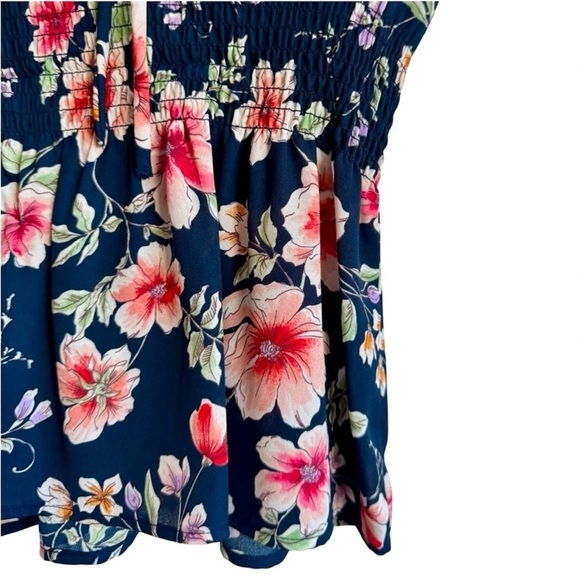 NWT Bobeau Navy Floral Print Blouse Summer Peplum Smocked Waist Top Size XS - Picture 7 of 8